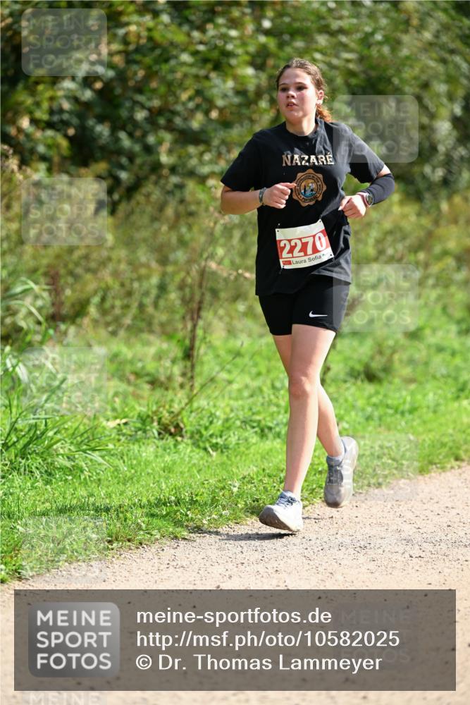 27.09.2026 - 35. Volkslauf durch das schöne Alstertal Dr. Thomas Lammeyer http://msf.ph/oto/10582025 27.09.2026 12:30:42 Laufen 2270 meine-sportfotos.de