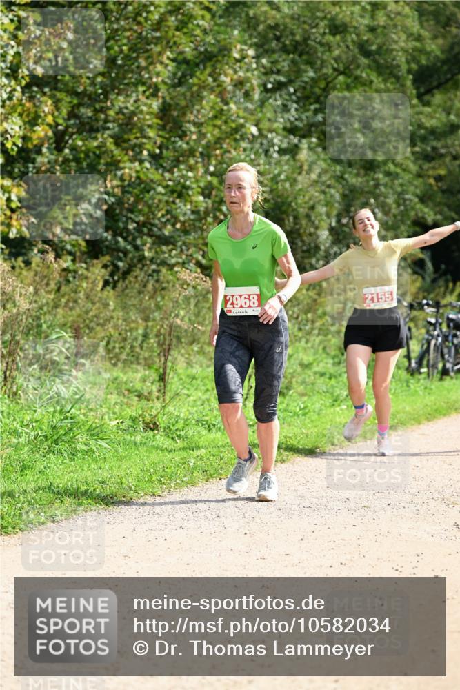 27.09.2026 - 35. Volkslauf durch das schöne Alstertal Dr. Thomas Lammeyer http://msf.ph/oto/10582034 27.09.2026 12:31:31 Laufen 2968, 2155 meine-sportfotos.de