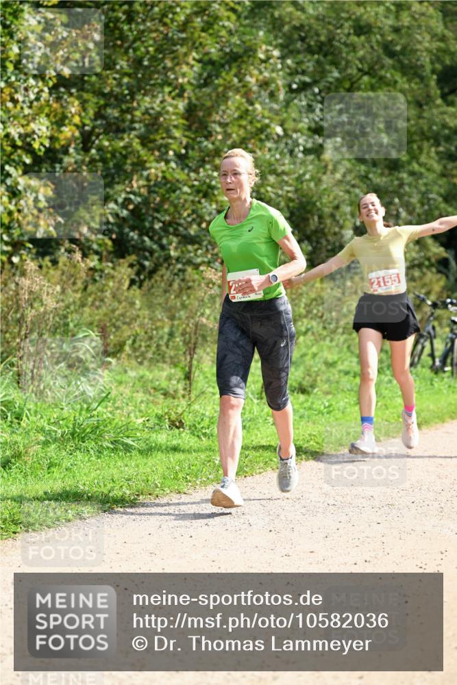27.09.2026 - 35. Volkslauf durch das schöne Alstertal Dr. Thomas Lammeyer http://msf.ph/oto/10582036 27.09.2026 12:31:31 Laufen 2155 meine-sportfotos.de