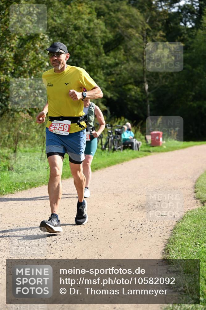27.09.2026 - 35. Volkslauf durch das schöne Alstertal Dr. Thomas Lammeyer http://msf.ph/oto/10582092 27.09.2026 12:31:45 Laufen 2959 meine-sportfotos.de