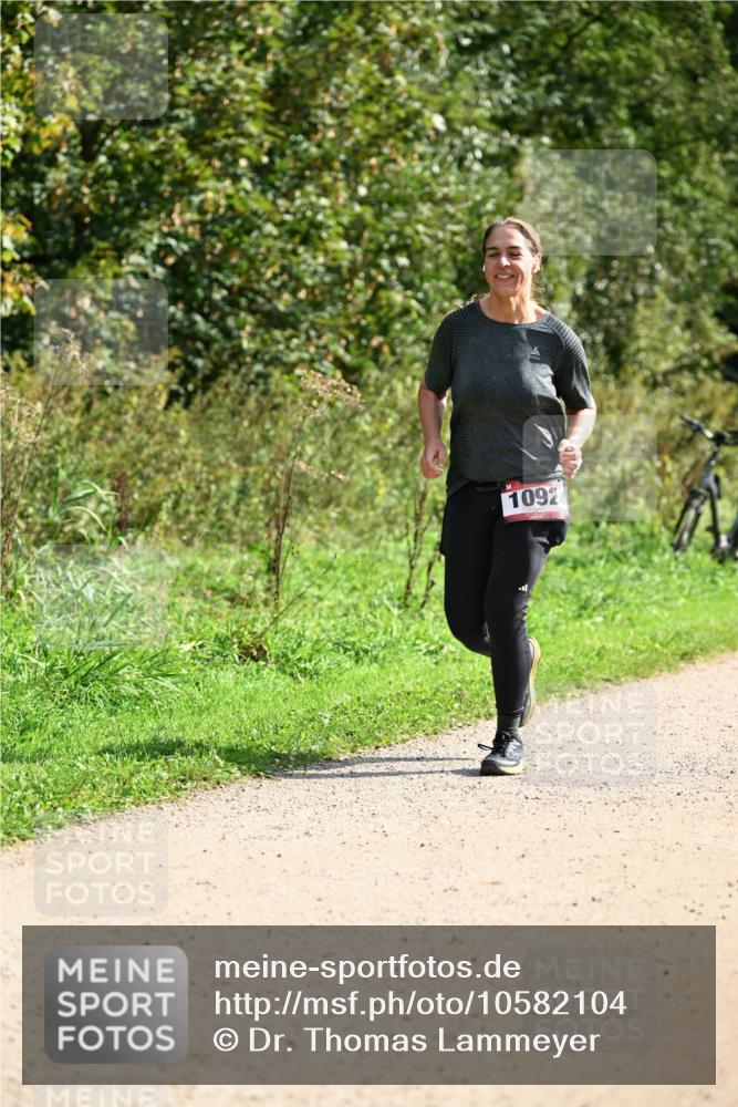 27.09.2026 - 35. Volkslauf durch das schöne Alstertal Dr. Thomas Lammeyer http://msf.ph/oto/10582104 27.09.2026 12:32:27 Laufen 6, 1092 meine-sportfotos.de
