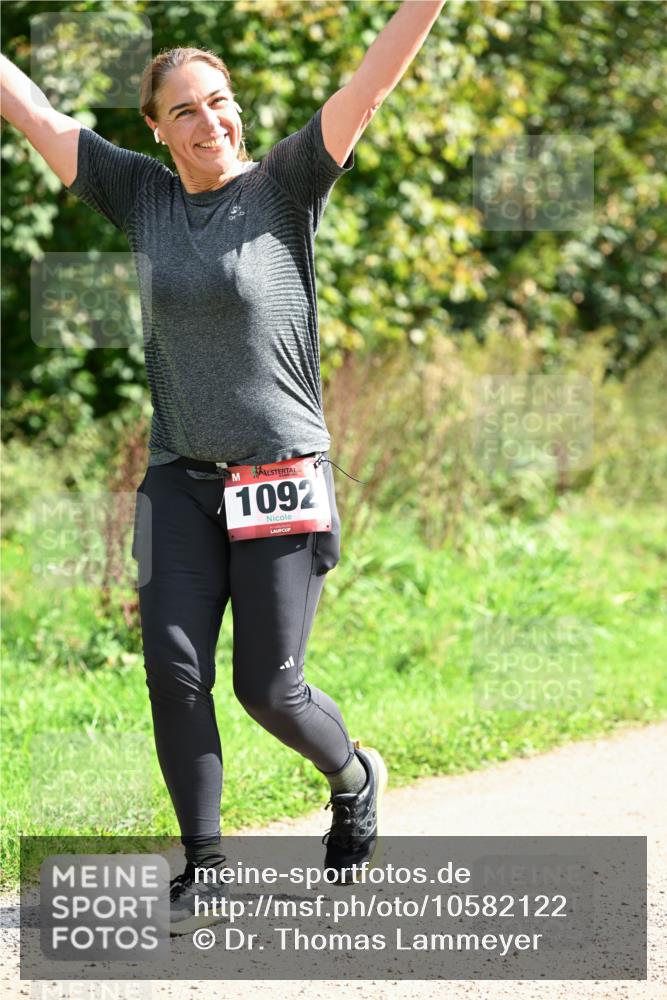 27.09.2026 - 35. Volkslauf durch das schöne Alstertal Dr. Thomas Lammeyer http://msf.ph/oto/10582122 27.09.2026 12:32:29 Laufen 1092 meine-sportfotos.de