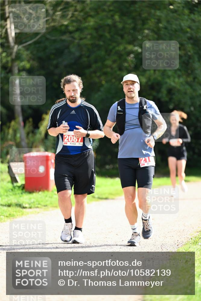 27.09.2026 - 35. Volkslauf durch das schöne Alstertal Dr. Thomas Lammeyer http://msf.ph/oto/10582139 27.09.2026 12:32:57 Laufen 2087, 21 meine-sportfotos.de