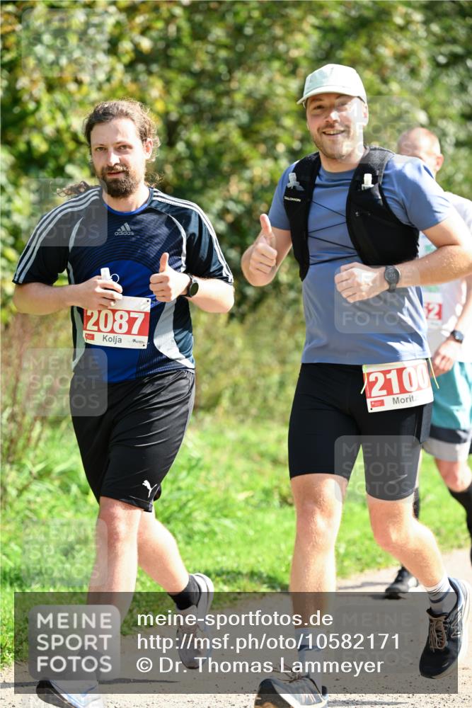 27.09.2026 - 35. Volkslauf durch das schöne Alstertal Dr. Thomas Lammeyer http://msf.ph/oto/10582171 27.09.2026 12:33:01 Laufen 2087, 2100 meine-sportfotos.de