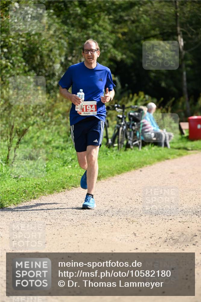 27.09.2026 - 35. Volkslauf durch das schöne Alstertal Dr. Thomas Lammeyer http://msf.ph/oto/10582180 27.09.2026 12:33:09 Laufen 194 meine-sportfotos.de