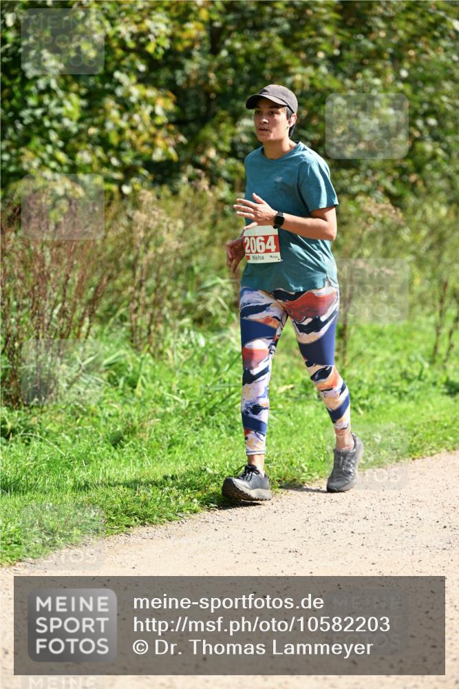 27.09.2026 - 35. Volkslauf durch das schöne Alstertal Dr. Thomas Lammeyer http://msf.ph/oto/10582203 27.09.2026 12:33:23 Laufen 2064 meine-sportfotos.de