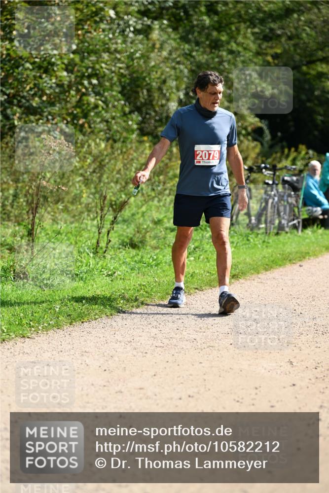 27.09.2026 - 35. Volkslauf durch das schöne Alstertal Dr. Thomas Lammeyer http://msf.ph/oto/10582212 27.09.2026 12:33:25 Laufen 2079 meine-sportfotos.de