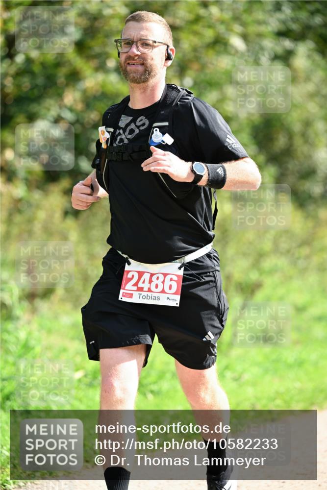 27.09.2026 - 35. Volkslauf durch das schöne Alstertal Dr. Thomas Lammeyer http://msf.ph/oto/10582233 27.09.2026 12:33:47 Laufen 2486 meine-sportfotos.de