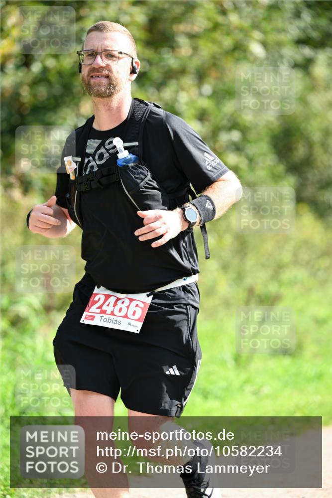 27.09.2026 - 35. Volkslauf durch das schöne Alstertal Dr. Thomas Lammeyer http://msf.ph/oto/10582234 27.09.2026 12:33:47 Laufen 2486 meine-sportfotos.de