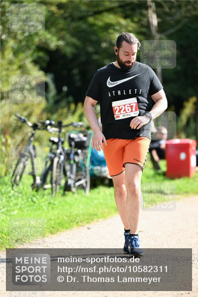27.09.2026 - 35. Volkslauf durch das schöne Alstertal Dr. Thomas Lammeyer http://msf.ph/oto/10582311 27.09.2026 12:34:25 Laufen 2267 meine-sportfotos.de