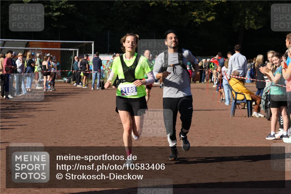27.09.2026 - 35. Volkslauf durch das schöne Alstertal Strokosch-Dieckow http://msf.ph/oto/10583406 27.09.2026 11:26:13 Ziel 3188, 3379 meine-sportfotos.de