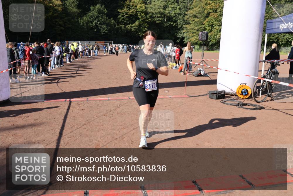 27.09.2026 - 35. Volkslauf durch das schöne Alstertal Strokosch-Dieckow http://msf.ph/oto/10583836 27.09.2026 11:42:30 Ziel 3419 meine-sportfotos.de