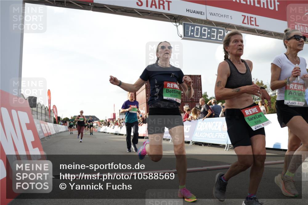 03.10.2026 - Köhlbrandbrückenlauf Yannick Fuchs http://msf.ph/oto/10588569 03.10.2026 16:09:33 Ziel 7308, 7326, 7598, 8085, 8126, 8268, 8405, 8513, 8550, 8618, 8649, 8868, 8962, 9169 meine-sportfotos.de
