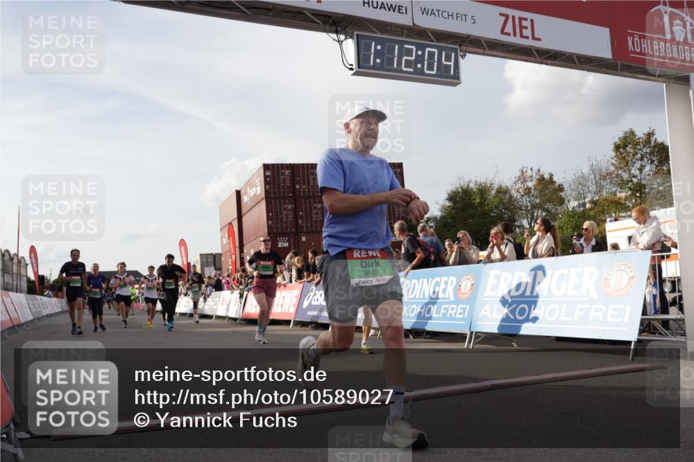 03.10.2026 - Köhlbrandbrückenlauf Yannick Fuchs http://msf.ph/oto/10589027 03.10.2026 16:12:05 Ziel 7176, 7267, 7268, 7876, 8296, 8538, 8601, 8631, 8652, 8653, 8773, 8777, 8859, 8864, 9013, 9136, 9281, 9820 meine-sportfotos.de