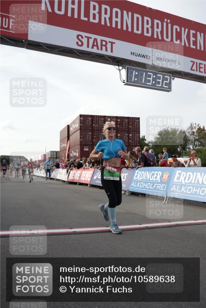 03.10.2026 - Köhlbrandbrückenlauf Yannick Fuchs http://msf.ph/oto/10589638 03.10.2026 16:13:32 Ziel 7045, 7046, 7223, 7429, 7528, 7637, 7885, 8351, 8454, 8500, 8540, 8648, 9779, 9795 meine-sportfotos.de