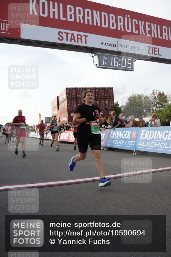 03.10.2026 - Köhlbrandbrückenlauf Yannick Fuchs http://msf.ph/oto/10590694 03.10.2026 16:16:06 Ziel 7023, 7076, 7239, 7335, 7678, 7904, 7919, 7924, 8009, 8599, 8693, 8696, 8763, 8791, 8886, 8929, 9081, 9117, 9819 meine-sportfotos.de