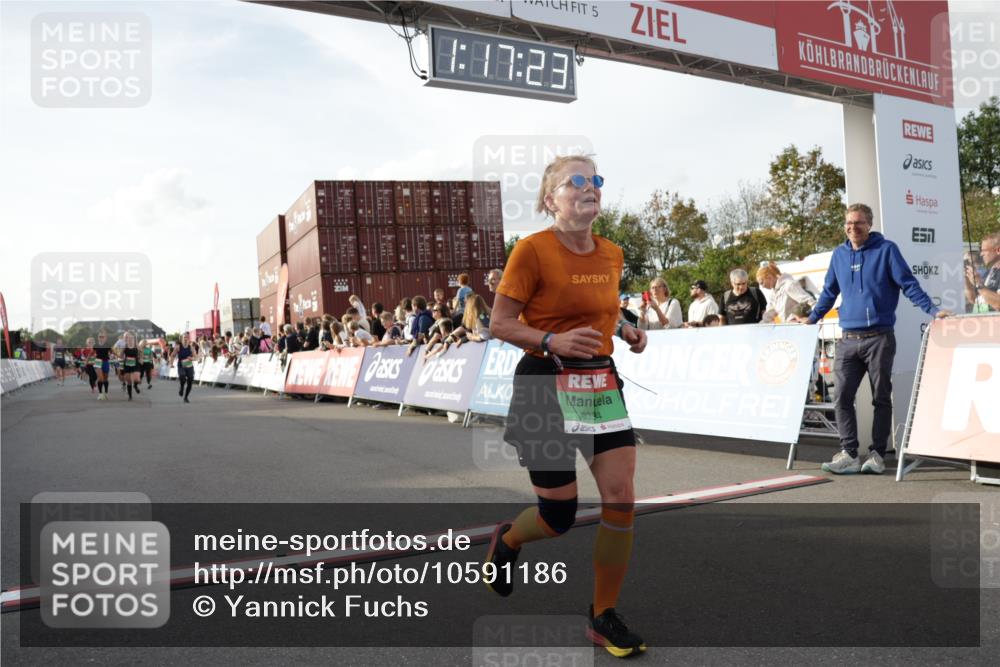 03.10.2026 - Köhlbrandbrückenlauf Yannick Fuchs http://msf.ph/oto/10591186 03.10.2026 16:17:24 Ziel 7291, 7802, 7803, 7804, 7957, 7958, 8034, 8349, 8386, 8508, 8692, 8798, 8940, 9073, 9077, 9784 meine-sportfotos.de