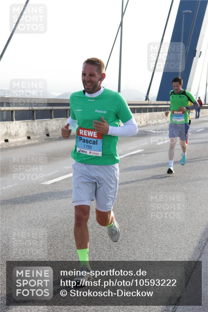 03.10.2026 - Köhlbrandbrückenlauf Strokosch-Dieckow http://msf.ph/oto/10593222 03.10.2026 09:20:01 Position 1 1760 meine-sportfotos.de