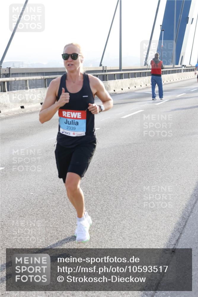 03.10.2026 - Köhlbrandbrückenlauf Strokosch-Dieckow http://msf.ph/oto/10593517 03.10.2026 09:20:39 Position 1 2339 meine-sportfotos.de