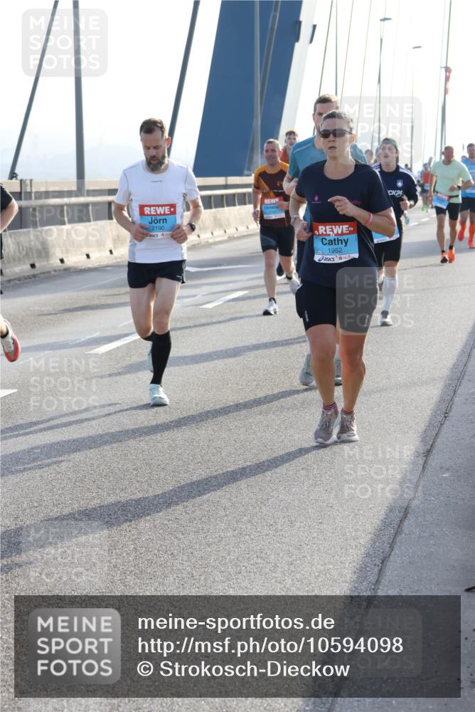 03.10.2026 - Köhlbrandbrückenlauf Strokosch-Dieckow http://msf.ph/oto/10594098 03.10.2026 09:21:59 Position 1 2190, 1952, 24 meine-sportfotos.de