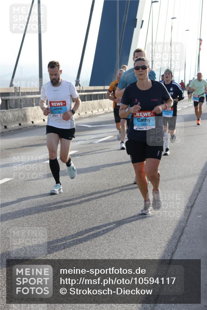 03.10.2026 - Köhlbrandbrückenlauf Strokosch-Dieckow http://msf.ph/oto/10594117 03.10.2026 09:21:59 Position 1 2190, 24, 1952 meine-sportfotos.de