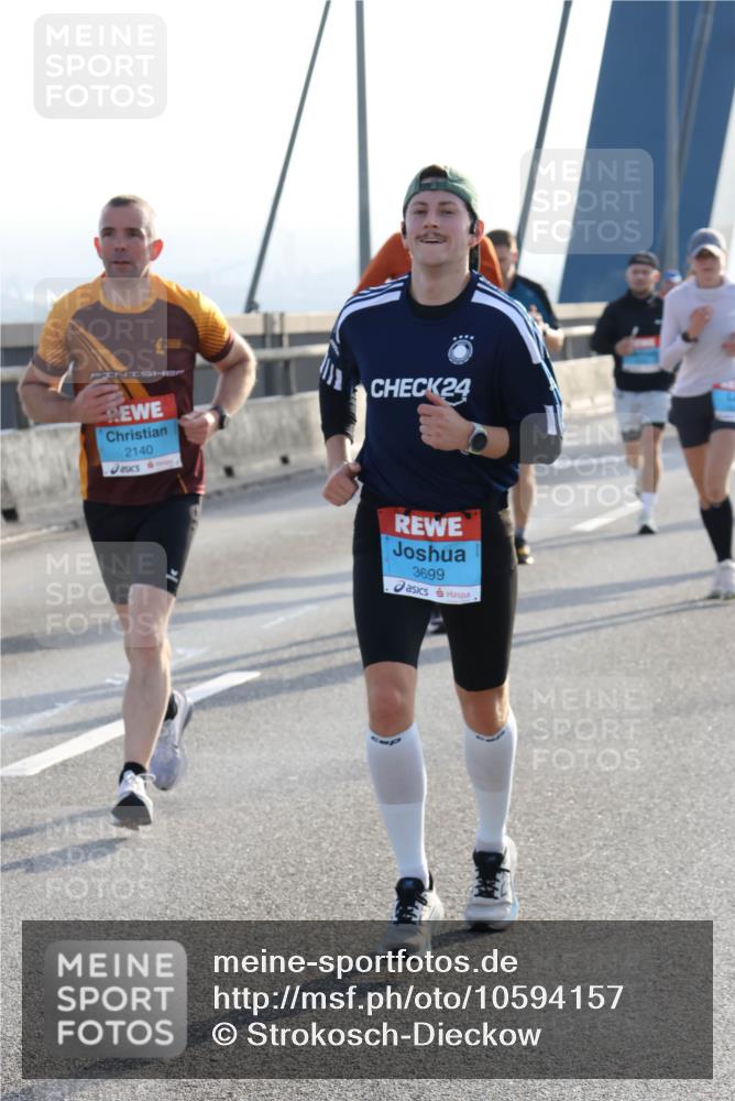 03.10.2026 - Köhlbrandbrückenlauf Strokosch-Dieckow http://msf.ph/oto/10594157 03.10.2026 09:22:02 Position 1 2140, 24, 3699 meine-sportfotos.de