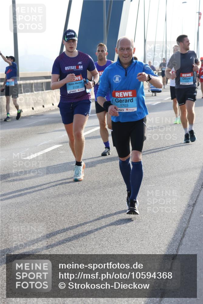 03.10.2026 - Köhlbrandbrückenlauf Strokosch-Dieckow http://msf.ph/oto/10594368 03.10.2026 09:22:29 Position 1 2139, 1703 meine-sportfotos.de