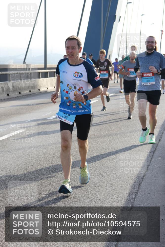 03.10.2026 - Köhlbrandbrückenlauf Strokosch-Dieckow http://msf.ph/oto/10594575 03.10.2026 09:23:04 Position 1 2058, 1355 meine-sportfotos.de