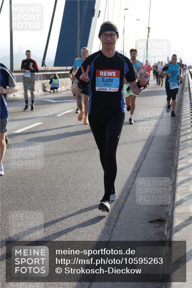 03.10.2026 - Köhlbrandbrückenlauf Strokosch-Dieckow http://msf.ph/oto/10595263 03.10.2026 09:24:45 Position 1 2374 meine-sportfotos.de