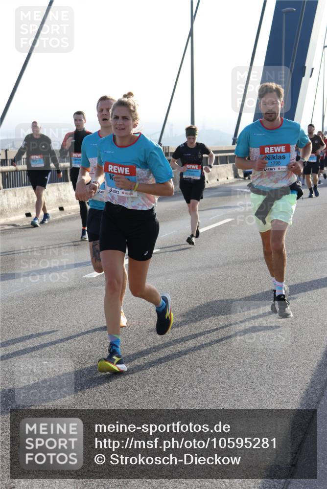 03.10.2026 - Köhlbrandbrückenlauf Strokosch-Dieckow http://msf.ph/oto/10595281 03.10.2026 09:24:49 Position 1 1798 meine-sportfotos.de