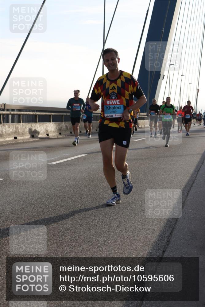 03.10.2026 - Köhlbrandbrückenlauf Strokosch-Dieckow http://msf.ph/oto/10595606 03.10.2026 09:25:55 Position 1 2209 meine-sportfotos.de