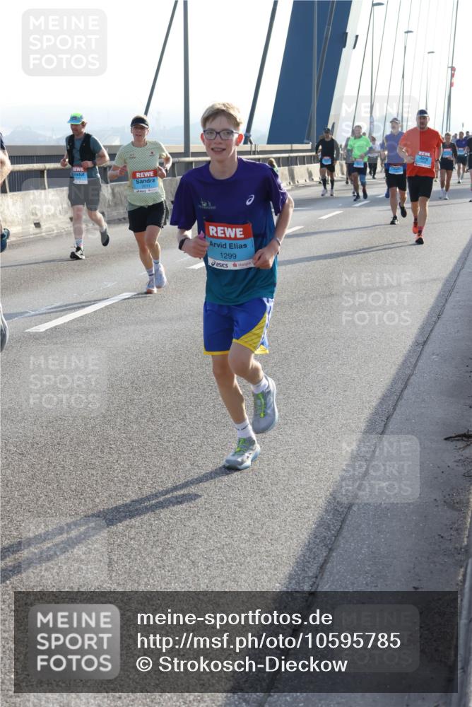 03.10.2026 - Köhlbrandbrückenlauf Strokosch-Dieckow http://msf.ph/oto/10595785 03.10.2026 09:26:26 Position 1 1299 meine-sportfotos.de