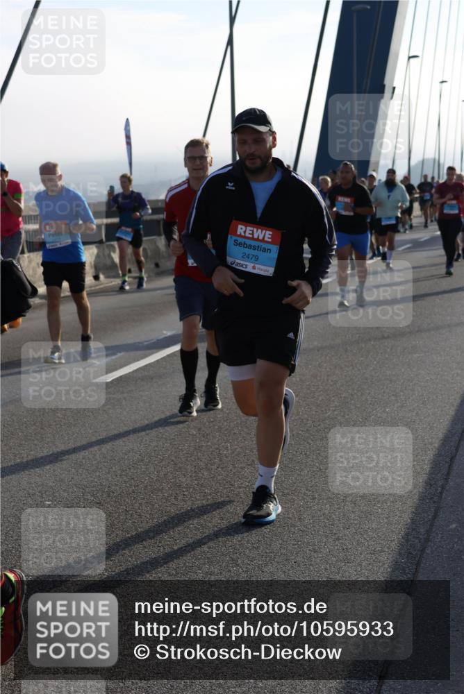 03.10.2026 - Köhlbrandbrückenlauf Strokosch-Dieckow http://msf.ph/oto/10595933 03.10.2026 09:26:49 Position 1 2479 meine-sportfotos.de