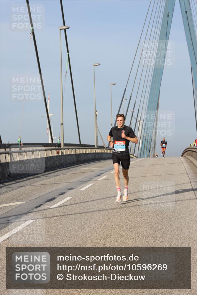 03.10.2026 - Köhlbrandbrückenlauf Strokosch-Dieckow http://msf.ph/oto/10596269 03.10.2026 09:28:29 Position 2 1773 meine-sportfotos.de