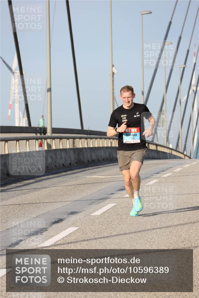 03.10.2026 - Köhlbrandbrückenlauf Strokosch-Dieckow http://msf.ph/oto/10596389 03.10.2026 09:29:09 Position 2 2086, 2106 meine-sportfotos.de