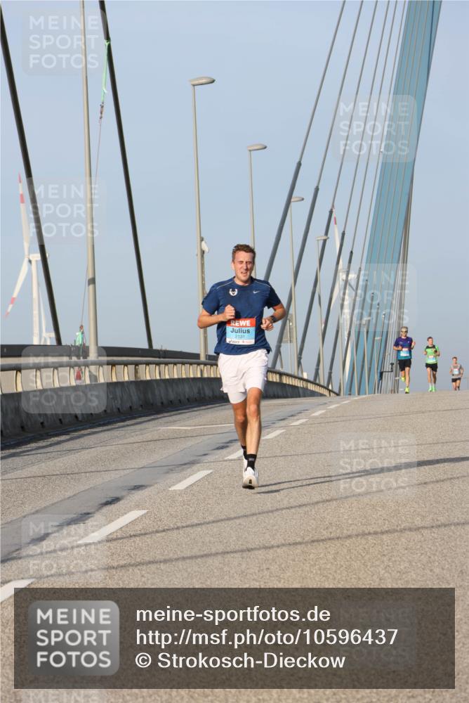 03.10.2026 - Köhlbrandbrückenlauf Strokosch-Dieckow http://msf.ph/oto/10596437 03.10.2026 09:29:39 Position 2 2131 meine-sportfotos.de