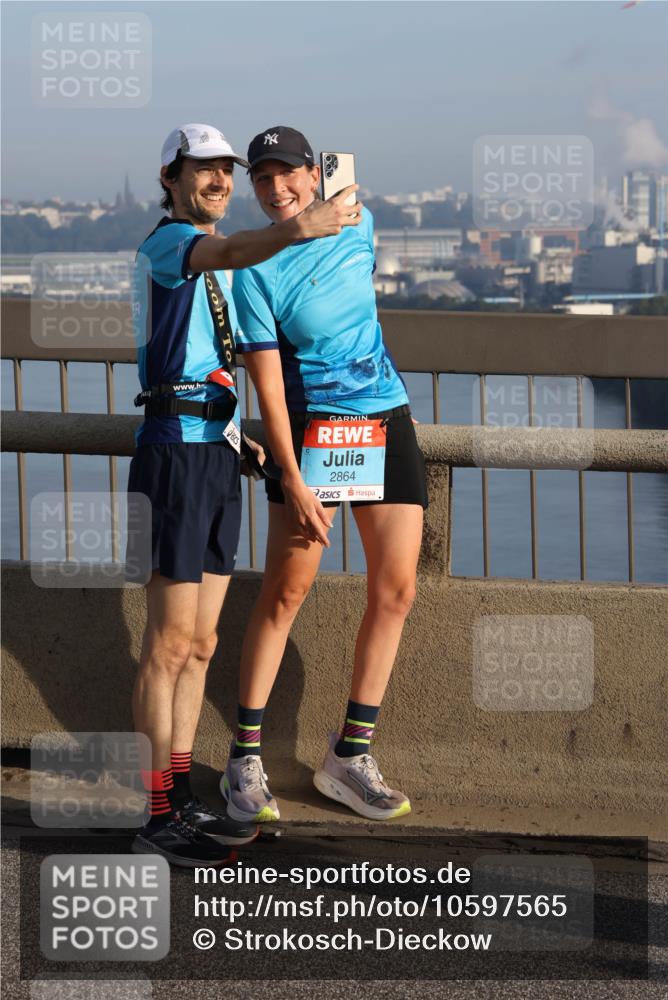 03.10.2026 - Köhlbrandbrückenlauf Strokosch-Dieckow http://msf.ph/oto/10597565 03.10.2026 09:30:50 Position 2 2864 meine-sportfotos.de