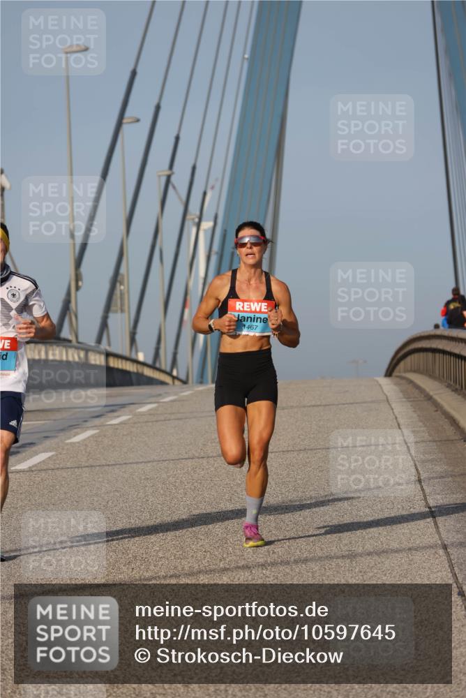 03.10.2026 - Köhlbrandbrückenlauf Strokosch-Dieckow http://msf.ph/oto/10597645 03.10.2026 09:31:04 Position 2 1467 meine-sportfotos.de