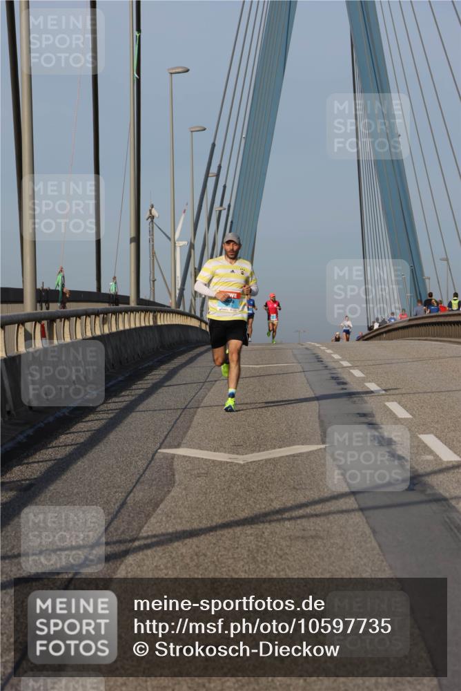 03.10.2026 - Köhlbrandbrückenlauf Strokosch-Dieckow http://msf.ph/oto/10597735 03.10.2026 09:31:43 Position 2  meine-sportfotos.de