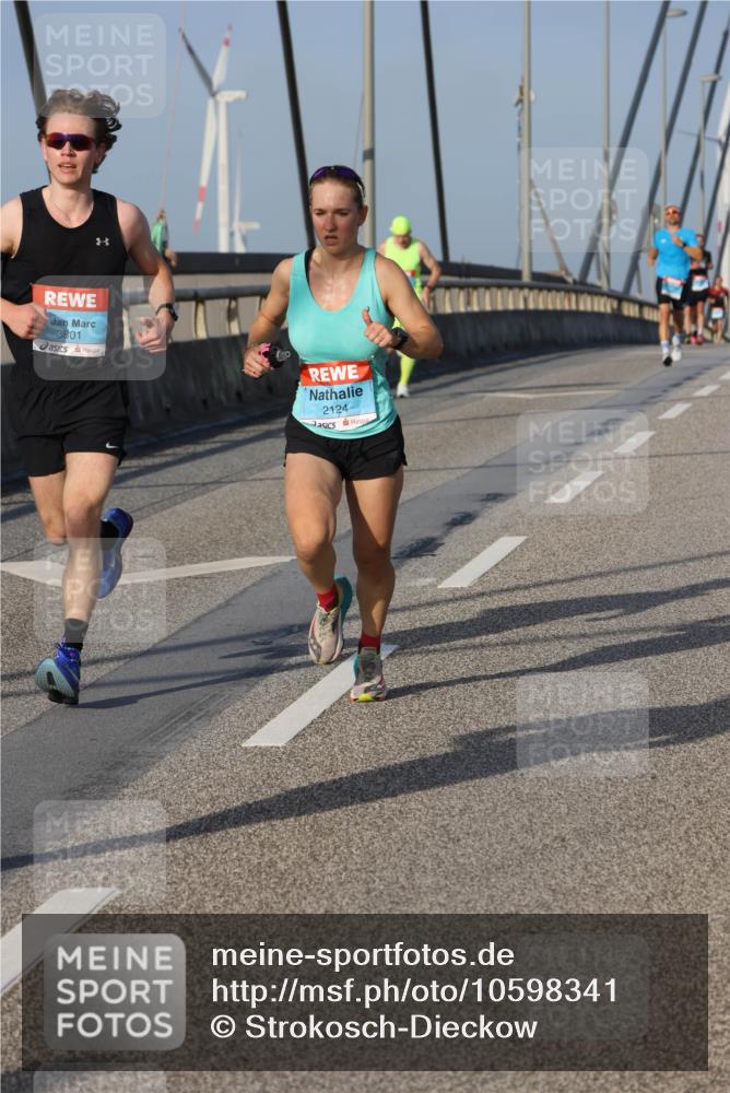 03.10.2026 - Köhlbrandbrückenlauf Strokosch-Dieckow http://msf.ph/oto/10598341 03.10.2026 09:33:37 Position 2 3801, 2124 meine-sportfotos.de