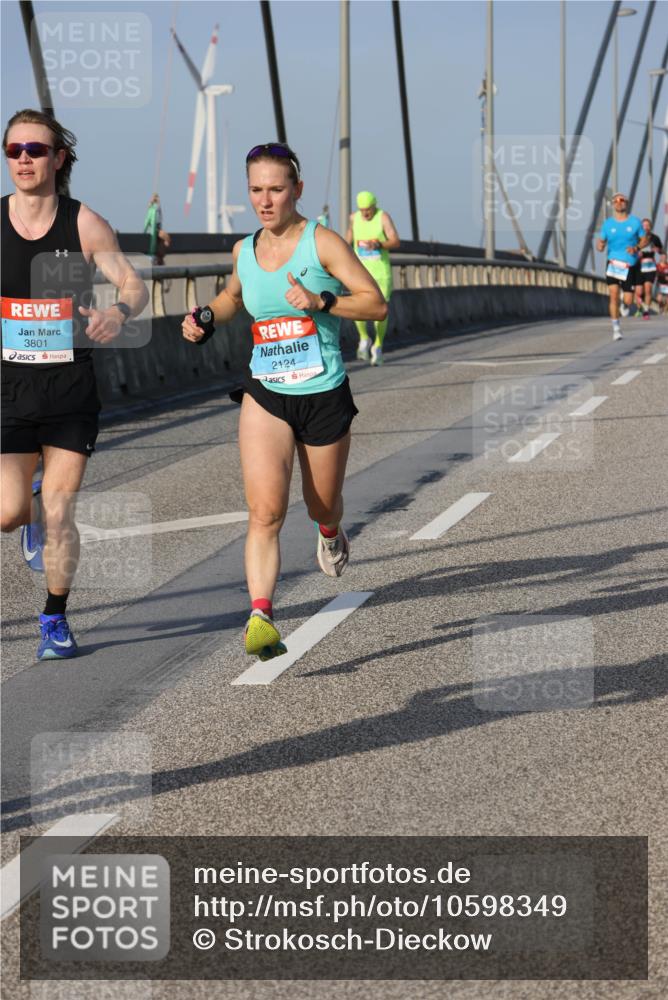 03.10.2026 - Köhlbrandbrückenlauf Strokosch-Dieckow http://msf.ph/oto/10598349 03.10.2026 09:33:37 Position 2 3801, 2124 meine-sportfotos.de