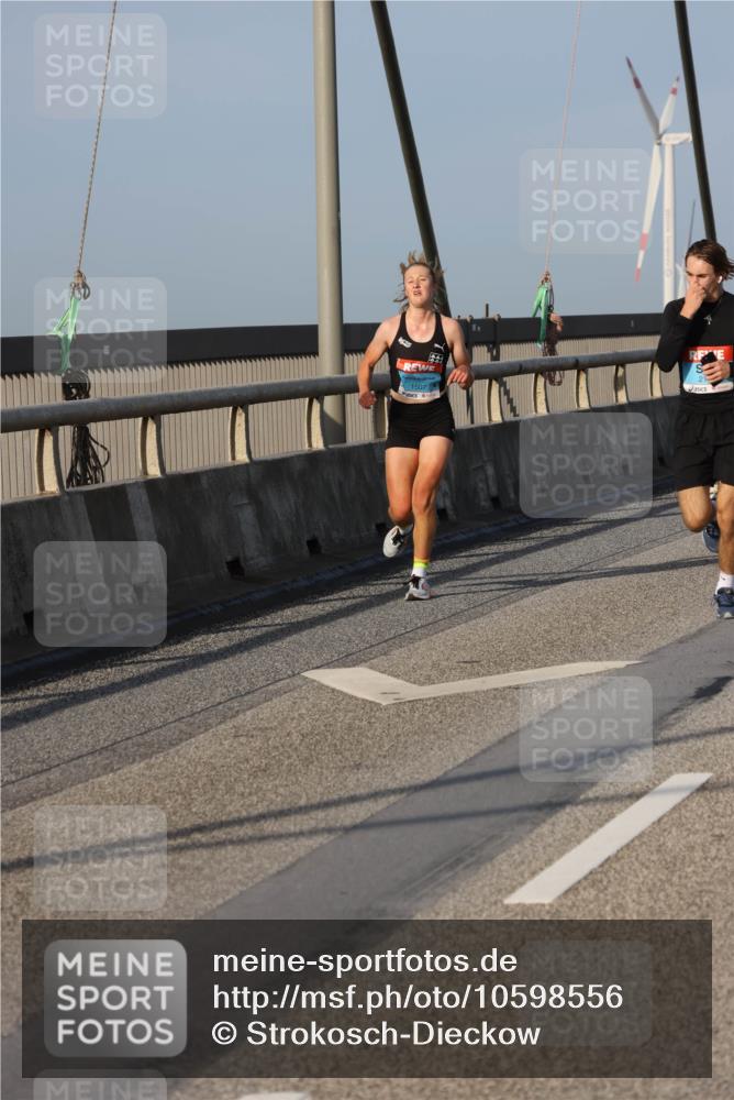 03.10.2026 - Köhlbrandbrückenlauf Strokosch-Dieckow http://msf.ph/oto/10598556 03.10.2026 09:34:28 Position 2 1507 meine-sportfotos.de