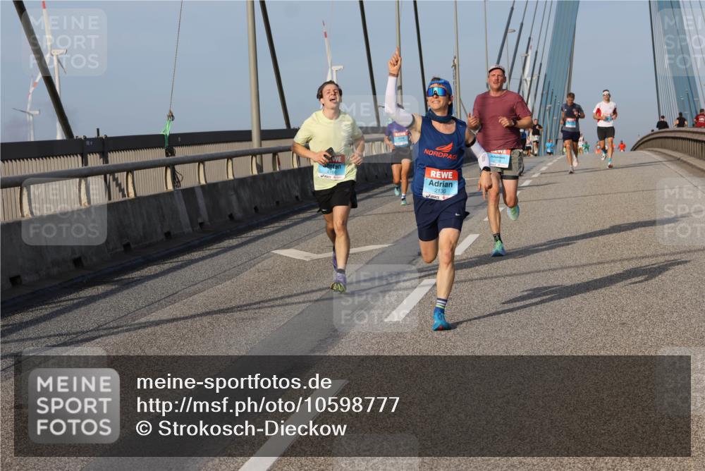 03.10.2026 - Köhlbrandbrückenlauf Strokosch-Dieckow http://msf.ph/oto/10598777 03.10.2026 09:35:13 Position 2 2130 meine-sportfotos.de