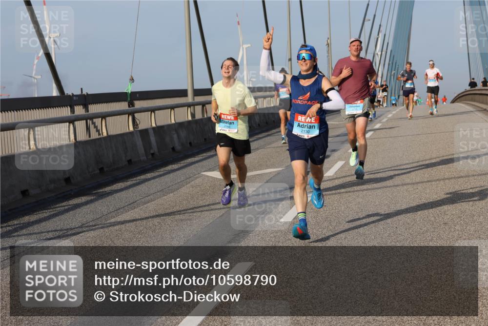 03.10.2026 - Köhlbrandbrückenlauf Strokosch-Dieckow http://msf.ph/oto/10598790 03.10.2026 09:35:14 Position 2 2166, 2130 meine-sportfotos.de
