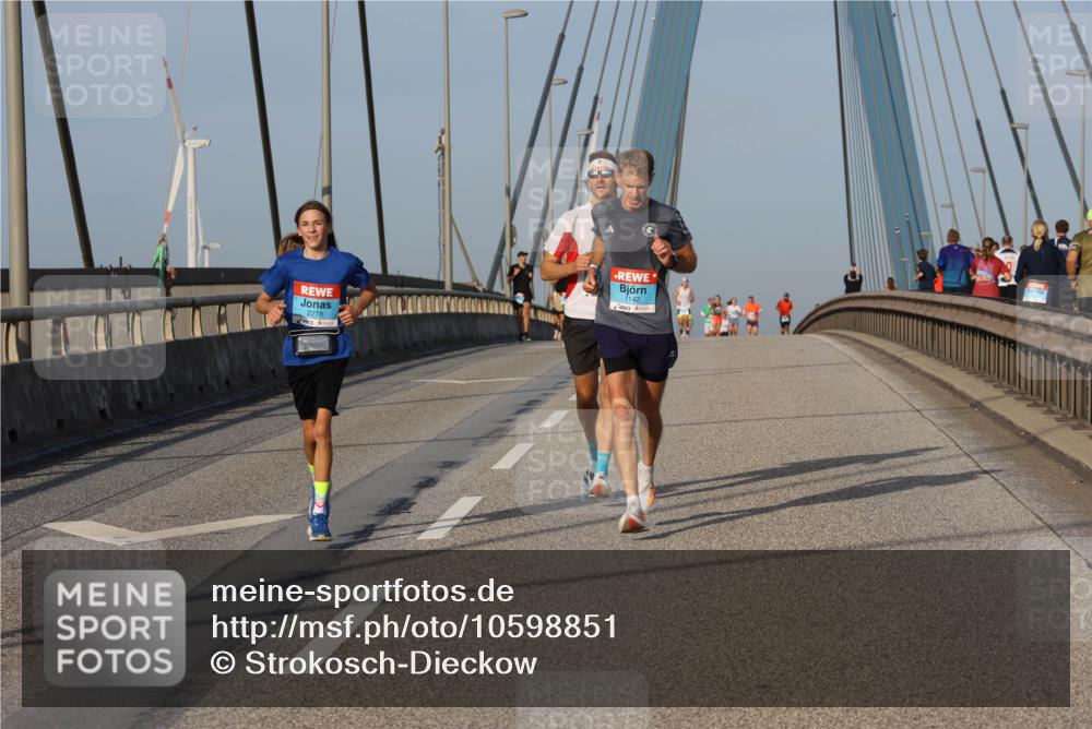 03.10.2026 - Köhlbrandbrückenlauf Strokosch-Dieckow http://msf.ph/oto/10598851 03.10.2026 09:35:20 Position 2 2278, 1142 meine-sportfotos.de