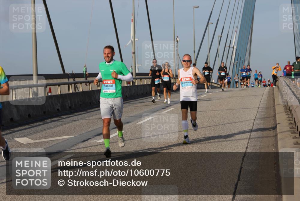 03.10.2026 - Köhlbrandbrückenlauf Strokosch-Dieckow http://msf.ph/oto/10600775 03.10.2026 09:35:57 Position 2 1760, 2195 meine-sportfotos.de