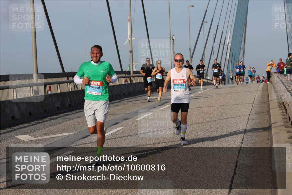 03.10.2026 - Köhlbrandbrückenlauf Strokosch-Dieckow http://msf.ph/oto/10600816 03.10.2026 09:35:57 Position 2 1760, 2195 meine-sportfotos.de