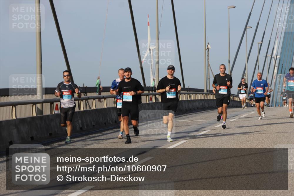 03.10.2026 - Köhlbrandbrückenlauf Strokosch-Dieckow http://msf.ph/oto/10600907 03.10.2026 09:36:06 Position 2  meine-sportfotos.de