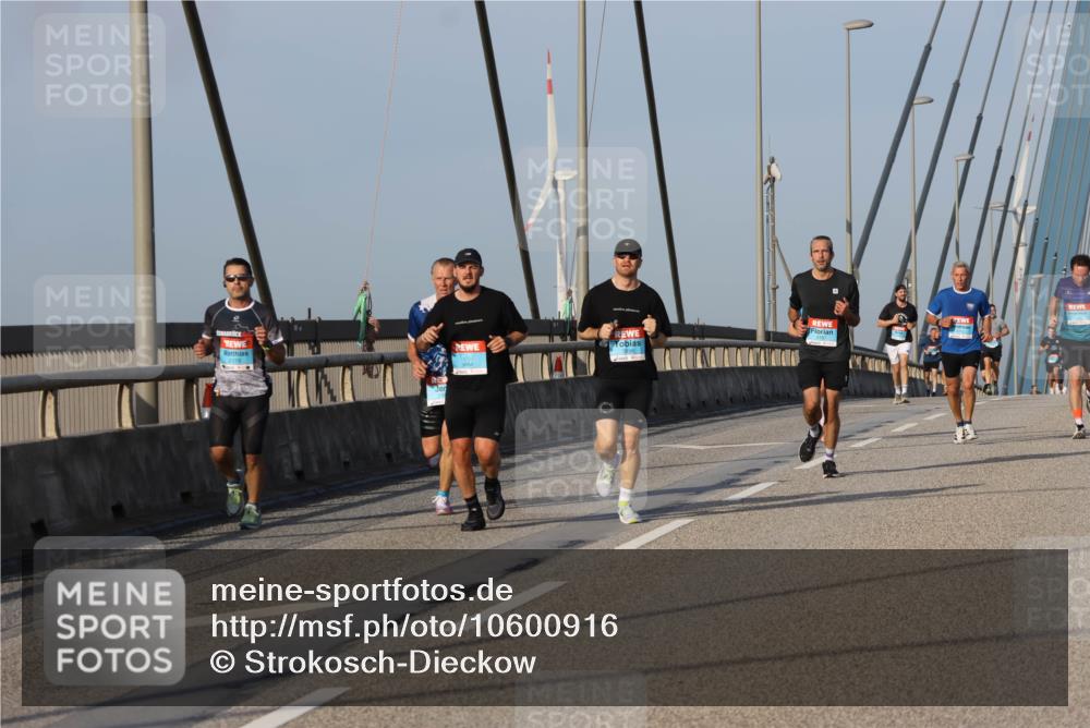 03.10.2026 - Köhlbrandbrückenlauf Strokosch-Dieckow http://msf.ph/oto/10600916 03.10.2026 09:36:06 Position 2  meine-sportfotos.de