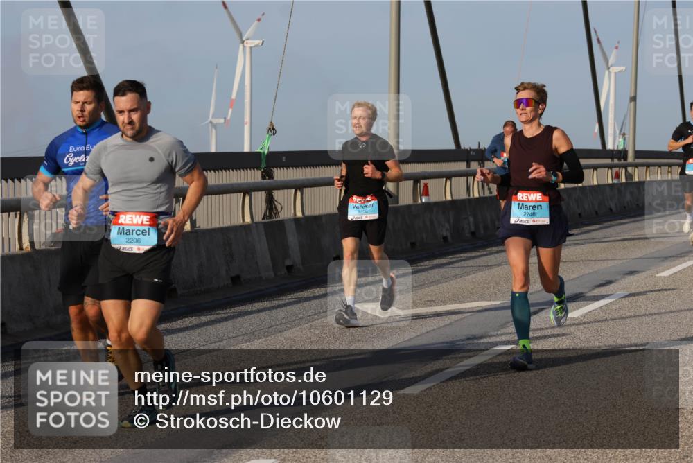 03.10.2026 - Köhlbrandbrückenlauf Strokosch-Dieckow http://msf.ph/oto/10601129 03.10.2026 09:36:28 Position 2 2206, 2246 meine-sportfotos.de